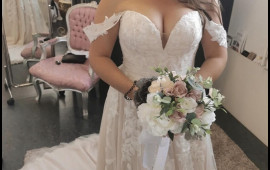 Ağır&ccedil;əkili gəlini şadlıq sarayına evakuatorda GƏTİRDİLƏR 