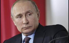 Putin əcnəbilərlə bağlı qərarı dəyişdi