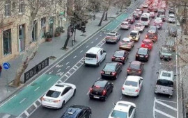 Paytaxtın “butulka effektli” yolları  Problemdən çıxış yolu nədir?