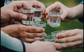 Alimlər alkoqolizmin çarəsini tapdılar: Siçanlar üzərində test edildi, insanlarda yoxlayacaqlar