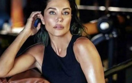 Model 2 il 4 ay həbs cəzası aldı