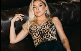 40 yaşlı Hadise səhnəni titrətdi: hamı onun bu görüntüsündən danışır  FOTO