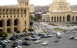 Ermənistan regionun Baxmutuna çevrilir 