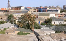 Bakıda qanunsuz tikilən evlər sökülür  FOTO