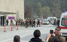 Türkiyədə telekanala silahlı basqın edən şəxs həbs olundu