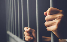 Mingə&ccedil;evirdə qadın bı&ccedil;aqlandı  ş&uuml;bhəli əridir