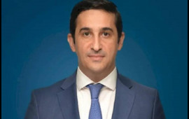 Rəisin işdən qovulmasının təfərrüatı  otağındakı mebellər xaricdən alınmışdı