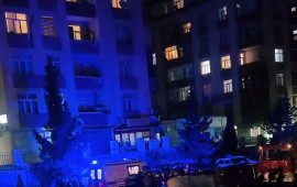 Binəqədi Gənclər Şəhərciyində yanğın oldu