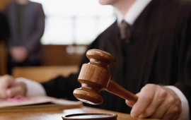 Dövlətə xəyanətdə təqsirləndirilənin işi başladı  Bakı Hərbi Məhkəməsində