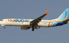 Dubaya uçan təyyarə Bakıda təcili eniş etdi