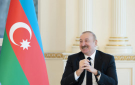 İlham Əliyev: Mərkəzi Asiyanı Qərblə coğrafi n&ouml;qteyinəzərdən birləşdirə biləcək yeganə etibarlı &ouml;lkə Azərbaycandır