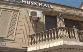 “Yuxuları pozulur, olmazın söyüş eşidirlər” – Xətaidə restorandan ŞİKAYƏT 