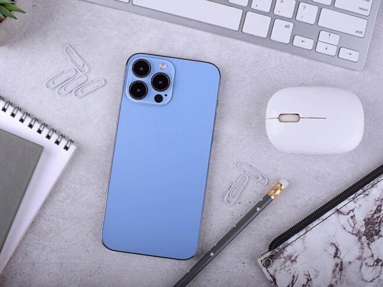 Rusiyada “iPhone”un idxalına qadağa qoyula bilər
