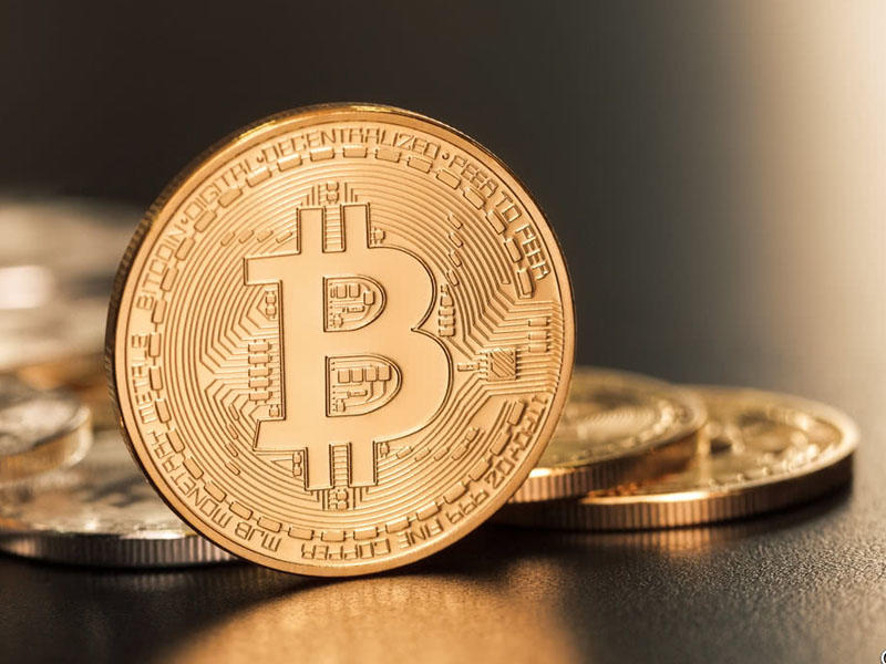 "Bitcoin" kəskin ucuzlaşdı