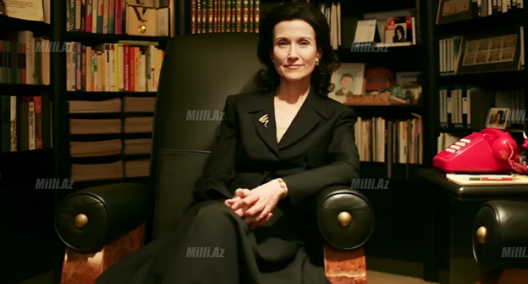 D&uuml;nyadakı ən ağıllı şəxs bu qadım imiş  FOTO