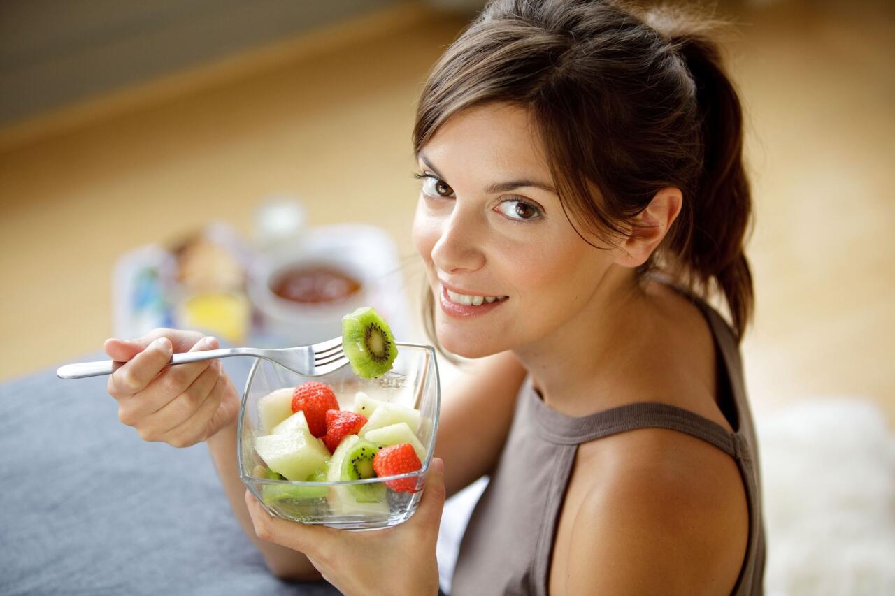 Acqarına hansı qidaları qəbul etmək TƏHL&Uuml;KƏLİDİR?