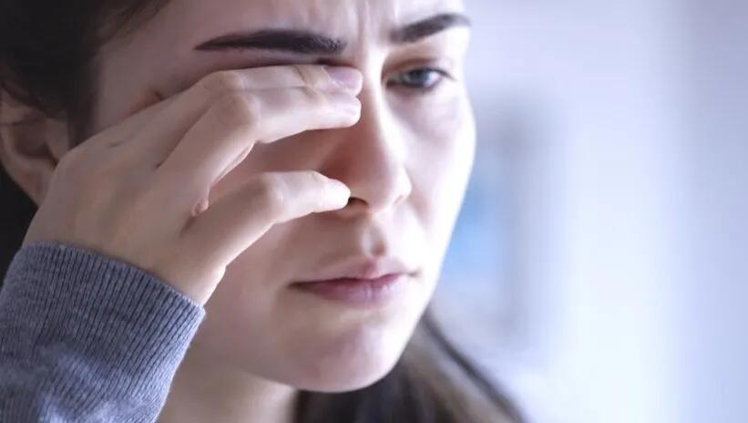 Gözləriniz sizə xəbərdarlıq edir  Bu əlamətlərə ciddi yanaşın