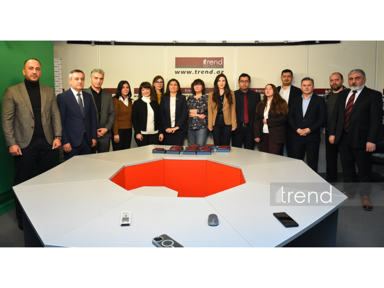 Trend əməkdaşları &ldquo;Azərbaycan milli mətbuatının 150 illiyi&rdquo; medalı ilə təltif olunublar  FOTO