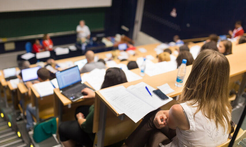 Universitetdə 600, kollecdə 150 bal  Eyni ixtisasların fərqi nədir?