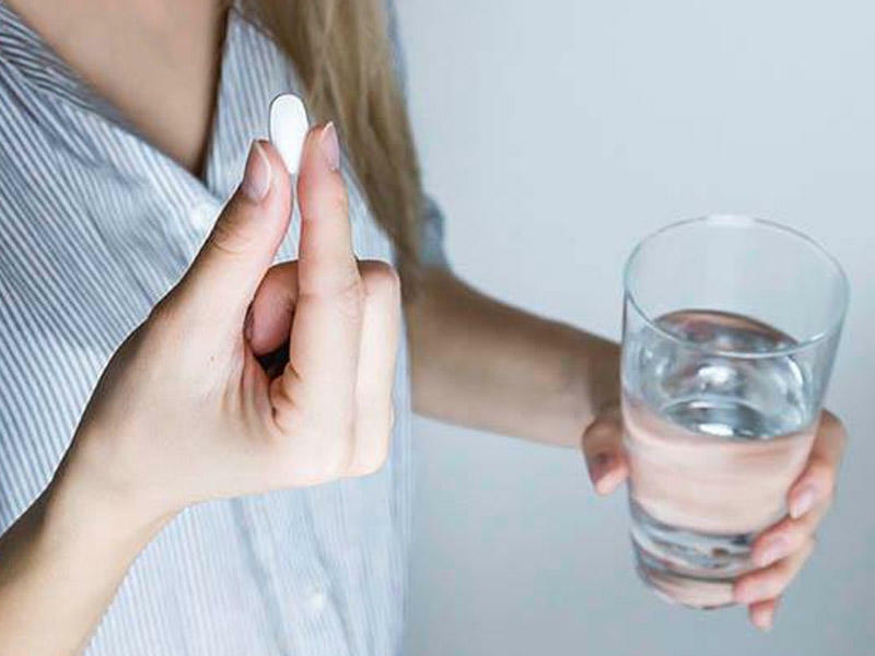 Dərmanı susuz necə udmaq olar?  gözlənilməz üsul