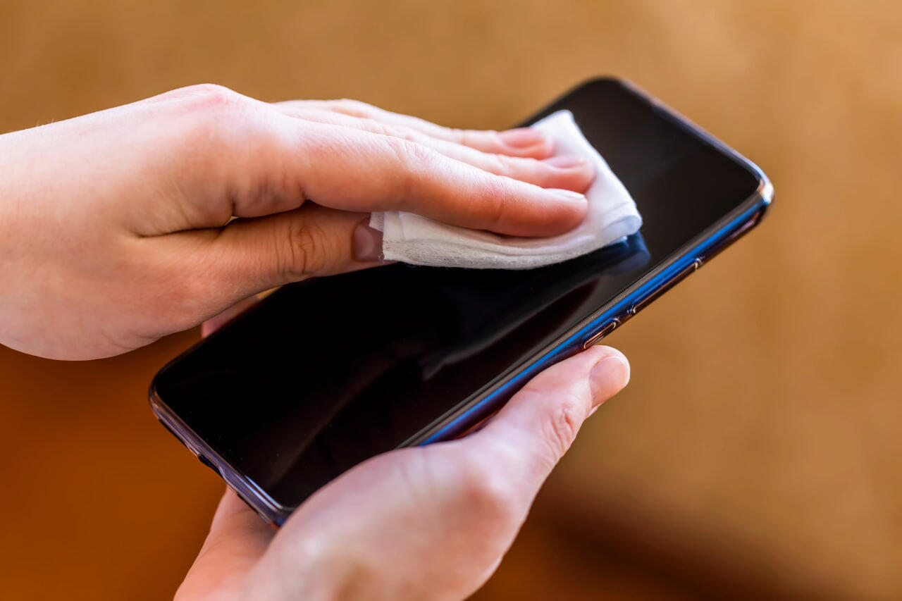 "Mobil telefonlarda olan bakteriyalar unitazdan 18 dəfə &ccedil;oxdur"