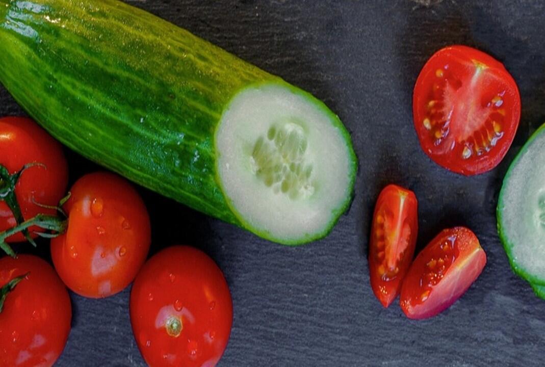 Pomidoru xiyarla birlikdə yeməyin!  Mütəxəssislərdən vacib xəbərdarlıq