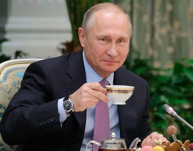 Lukaşenkodan Putinə simvolik