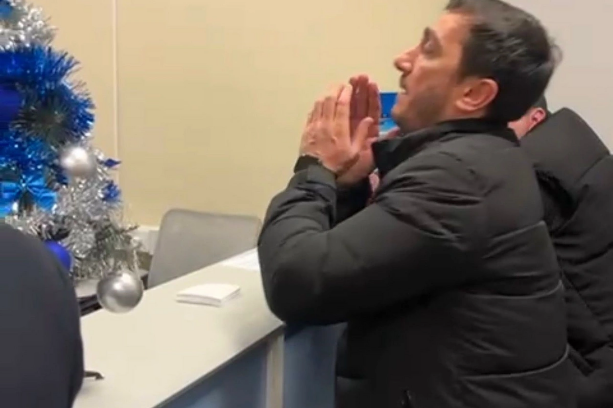 Moskvada hava limanında azərbaycanlı sərnişinlər &ccedil;ıxılmaz vəziyyətdə 