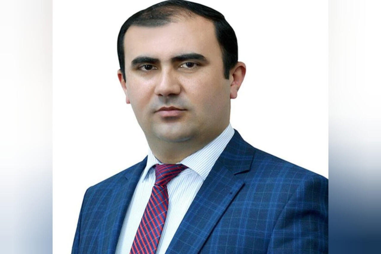 Aparat rəhbəri vəzifəsindən azad edildi