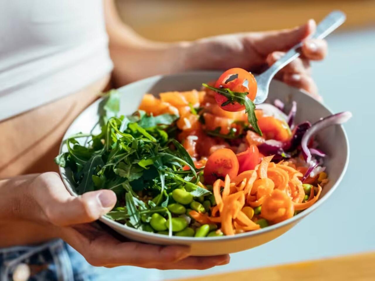 Qışda y&uuml;ksək əhval yaradan qidalar a&ccedil;ıqlandı