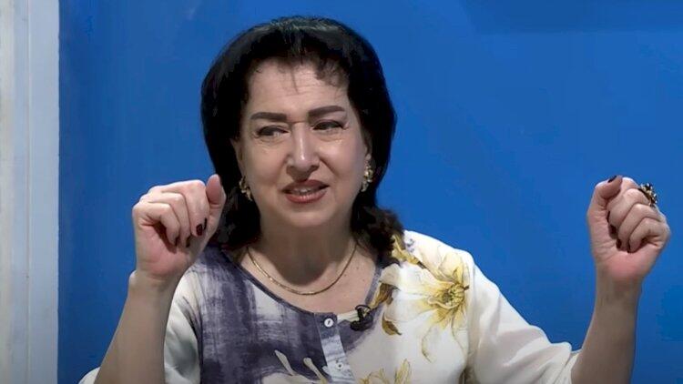 "Atlanaatlana oxuyur, biədəb g&ouml;r&uuml;n&uuml;r"