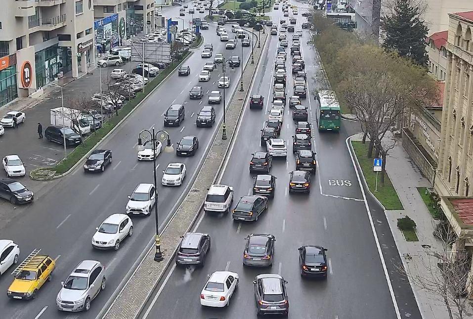 Halhazırda yollardakı vəziyyət  FOTO