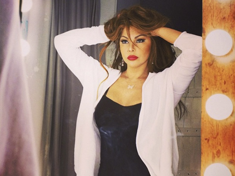 Xalq artistinin bu geyimi müzakirə yaratdı 