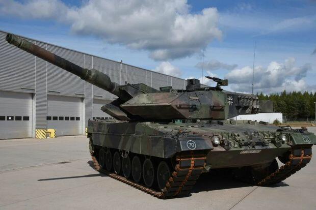 Daha bir ölkə Ukraynaya “Leopard” tankları