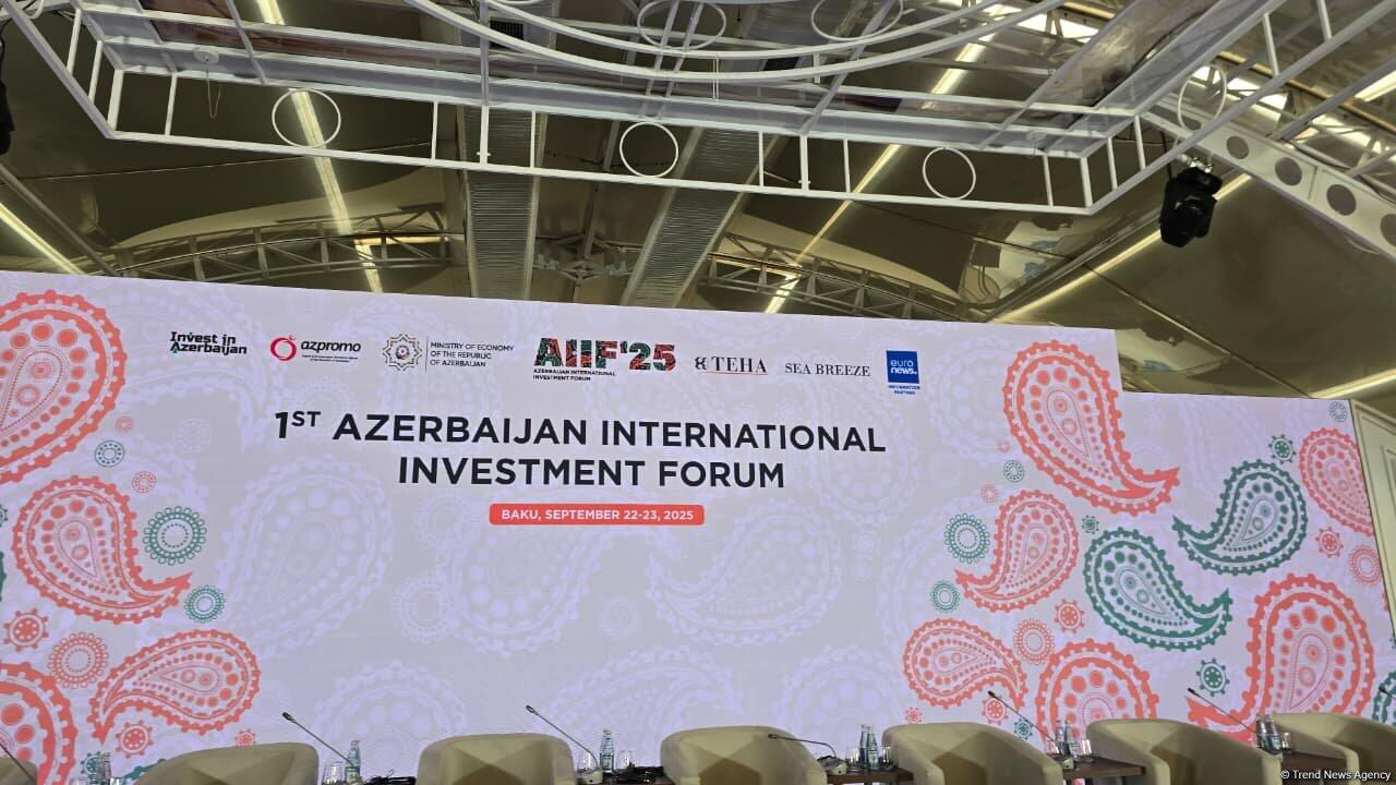 Bakıda 1ci Azərbaycan Beynəlxalq İnvestisiya Forumunun ikinci günü start götürüb