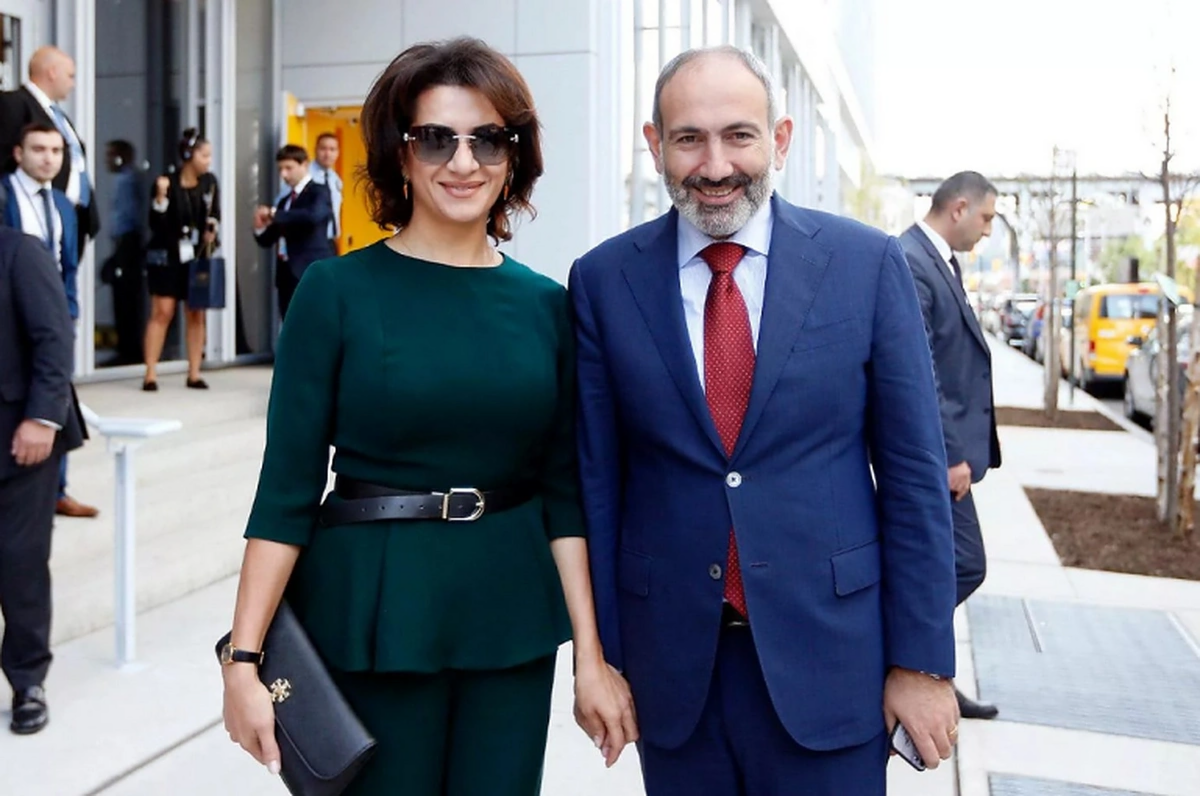 "Ev Annanın adına idi, ona görə evlənmək istəmirdim"  Paşinyan