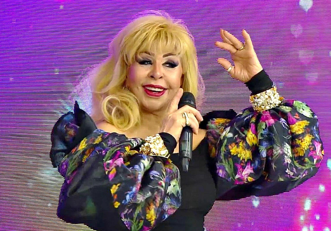 Əməkdar artist plastik əməliyyat etdirdi  FOTO