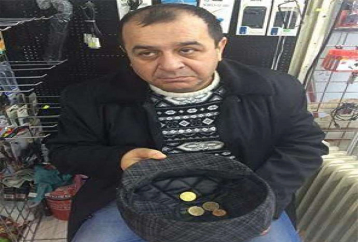 Tanınmış azərbaycanlı aktyor küçələrdə CORAB SATDI  VİDEO