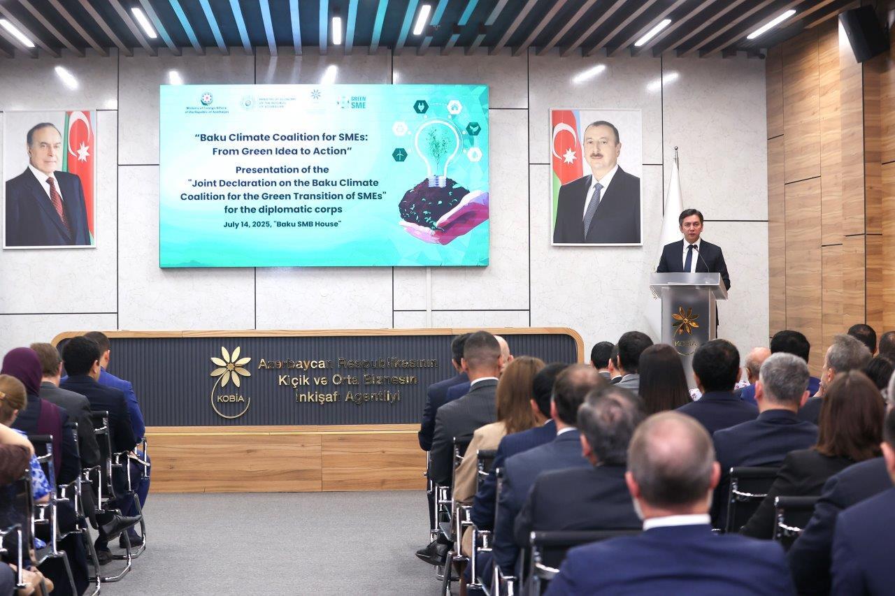 Azərbaycandakı diplomatik korpusun nümayəndələri üçün “KOBların yaşıl keçidi üçün Bakı İqlim Koalisiyası üzrə Birgə Bəyannamə”yə dair təqdimat keçirilib  FOTO