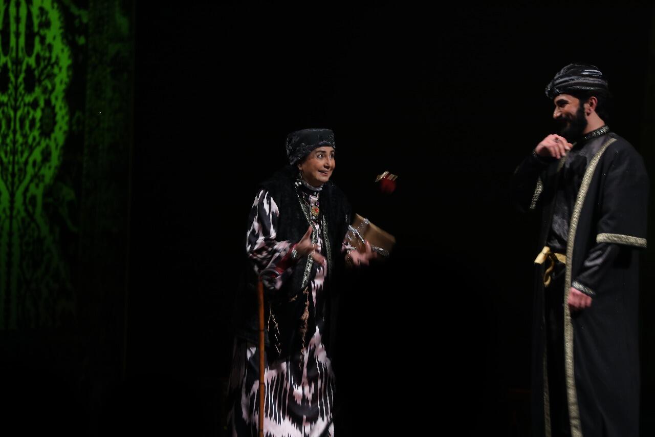 Bakı Bələdiyyə Teatrının səhnələşdirdiyi “Ötən günlər” tamaşasının premyerası keçirildi 