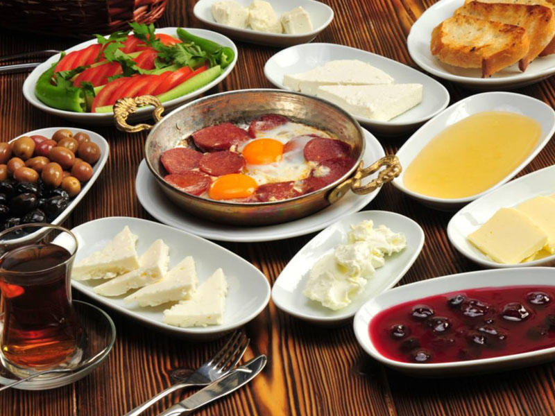 Səhər bu qidanı yemək zərəlidir  Xəbərdarlıq