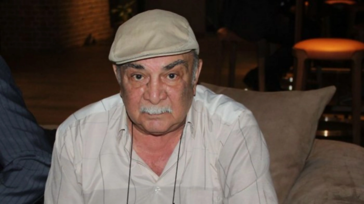 Xalq artistinin qəbir&uuml;st&uuml; abidəsi ucaldıldı 