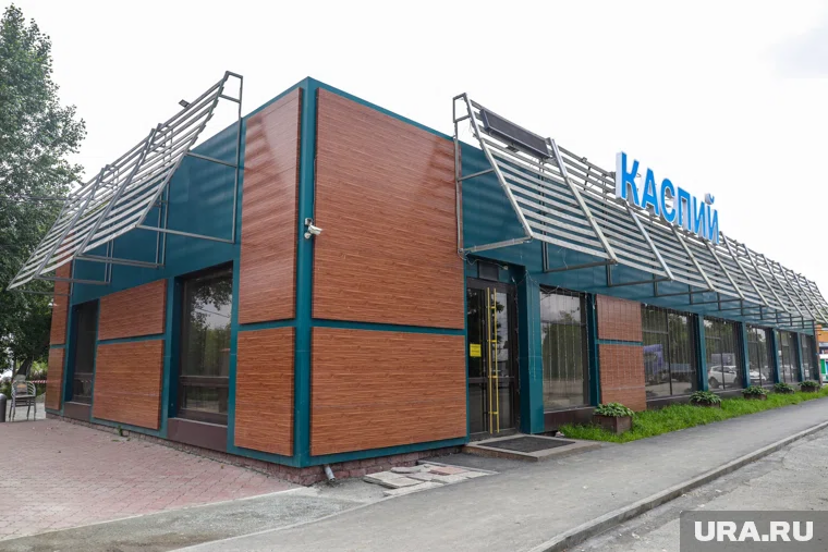 Rusiyada azərbaycanlılara məxsus daha bir kafe s&ouml;k&uuml;l&uuml;r 