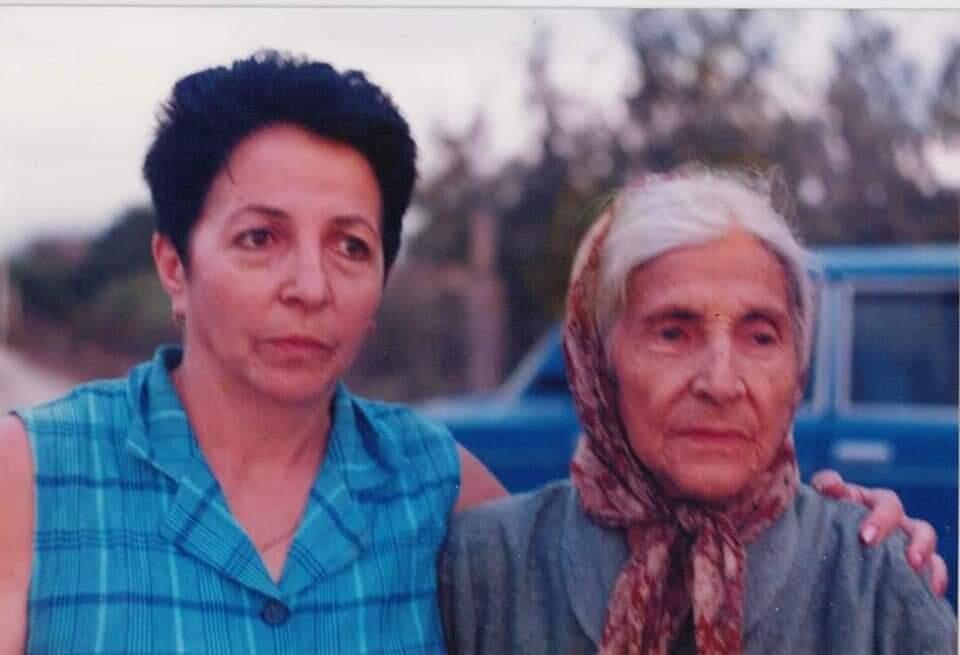 &ldquo;Anamın mahnıları ilə tanındı, indi əlaqə saxlamır&rdquo;  FOTO