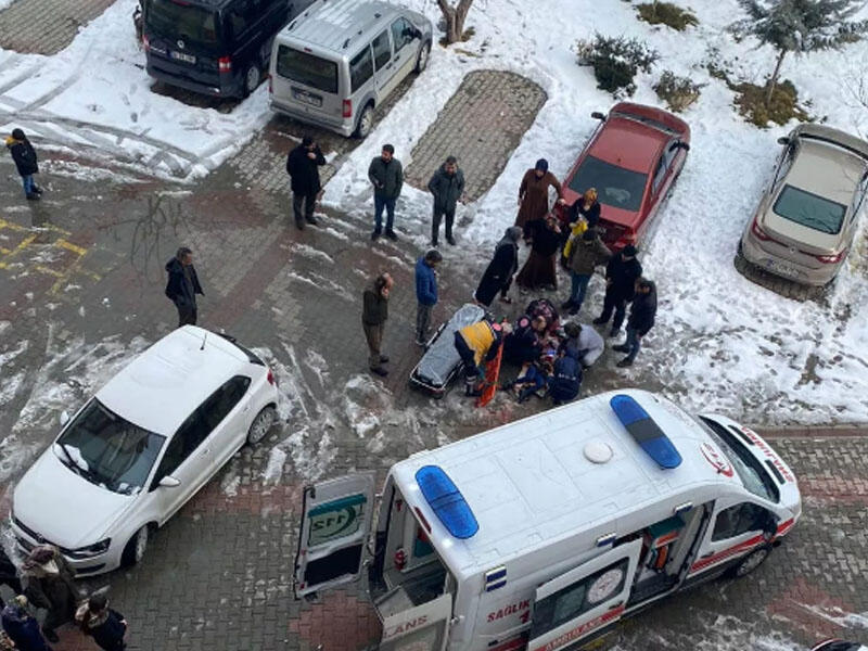 9 yaşlı uşağı it qapıb öldürdü  VİDEO  FOTO