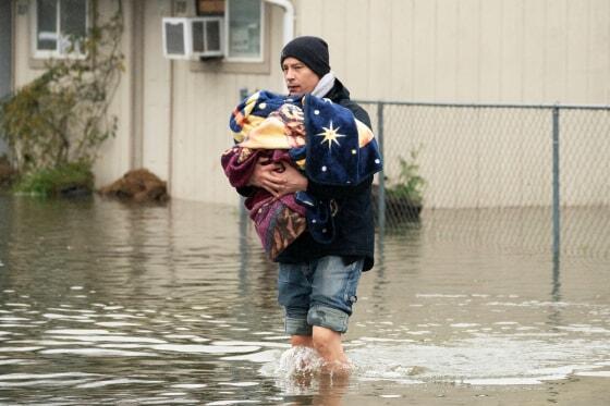 Vaşinqtonda fövqəladə vəziyyət: Rekord həddə çatdı 