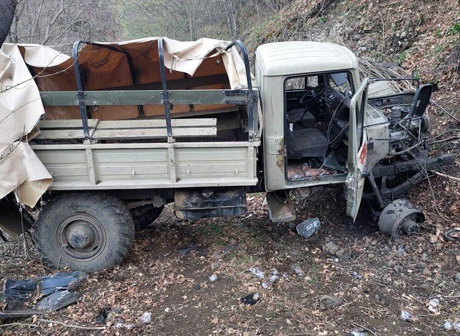 Hərbçilərimiz Ermənistanda istehsal olunan minaya düşüb  MN  FOTO