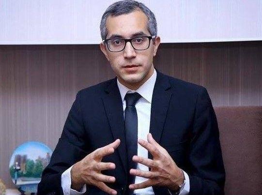 Kamran Əsədova cinayət işi açıldı  Abituriyentlərə cavabları belə ötürürmüş