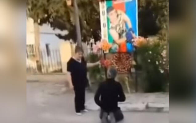 Kişini diz çökdürən şəhid anası imiş  Araşdırma aparılır 