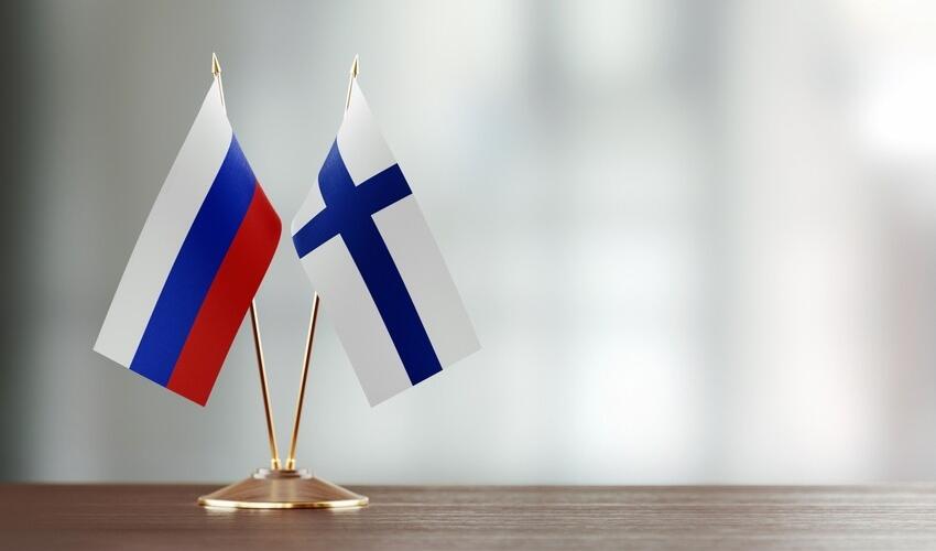 Finlandiya Rusiya səfirliyinin 9 əməkdaşını ölkədən çıxarır